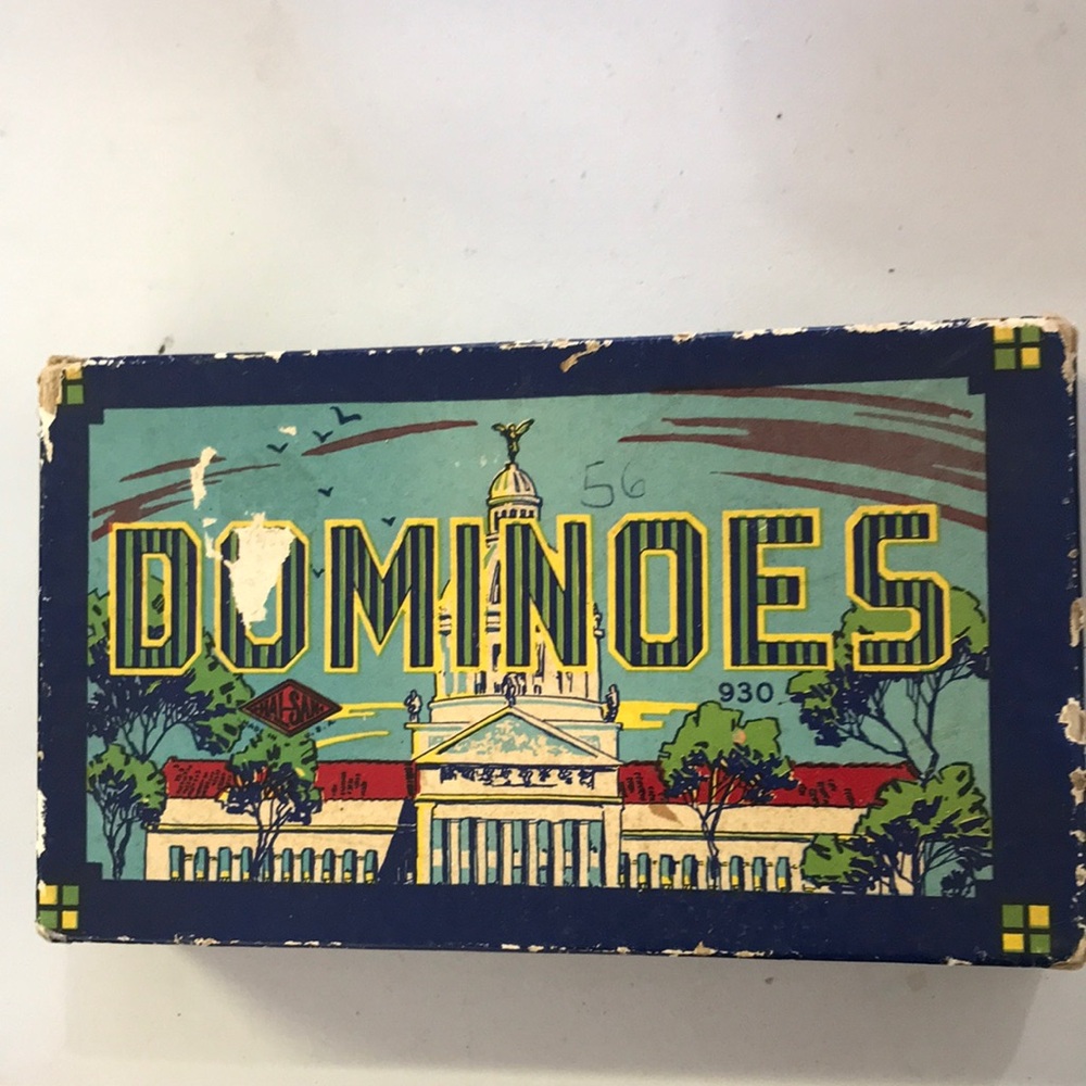Vintage Capital Dominoes Game 930 edition Black and white. Original box.